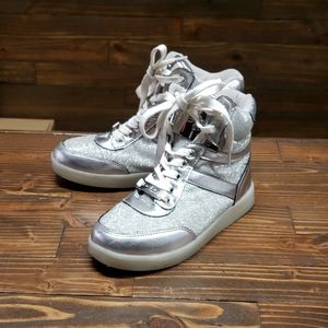 Bebe Light Up Sneakers Size 5.5